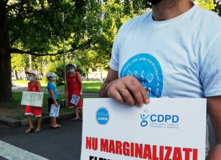 Părinții elevilor cu dizabilități de auz cer asigurarea dreptului copiilor lor la educație incluzivă | API